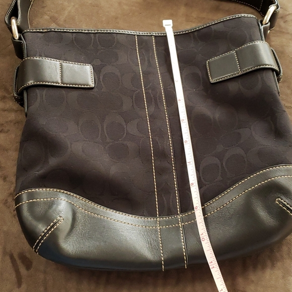 *Like New* Black Coach Purse - Picture 5 of 6